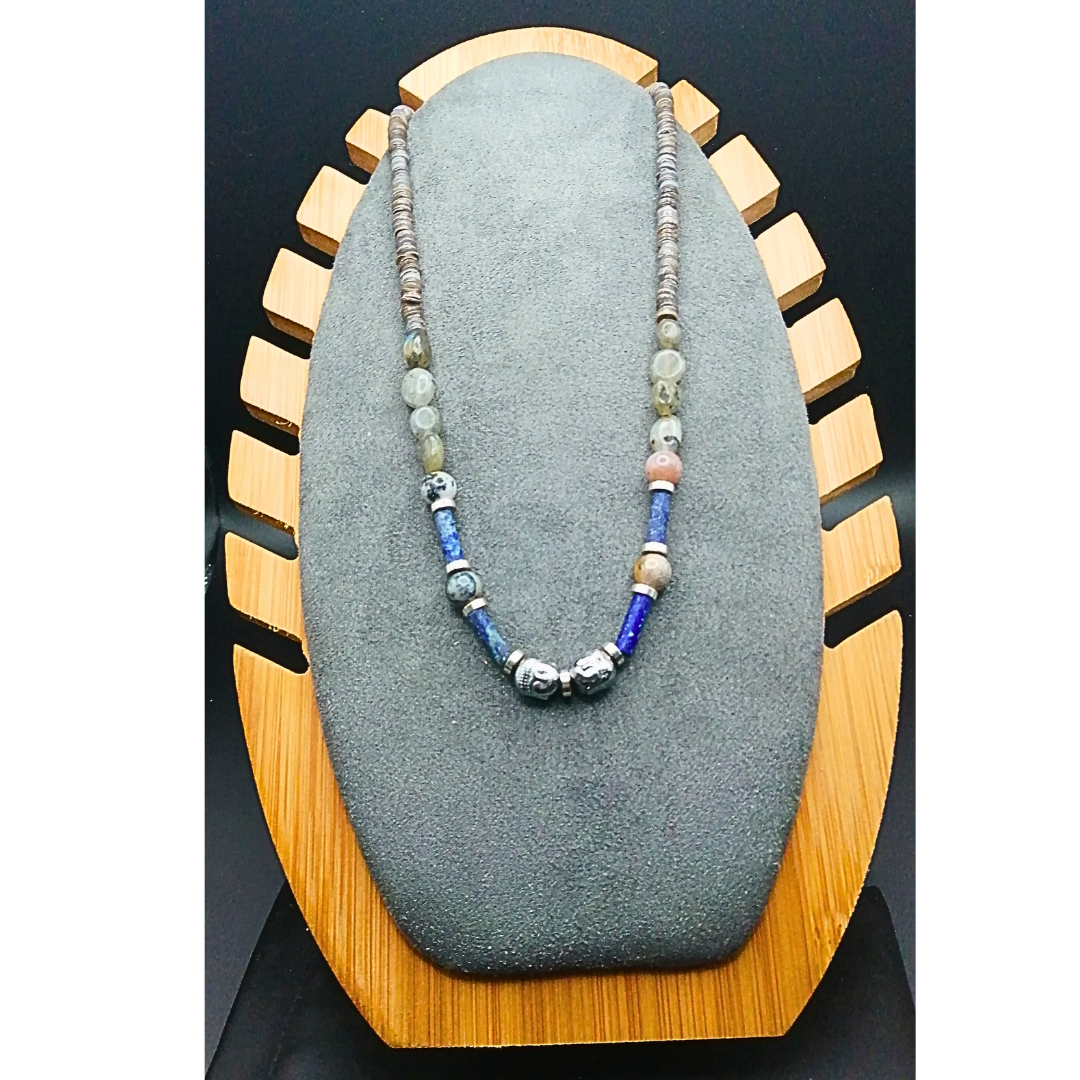 Collier opale mousse