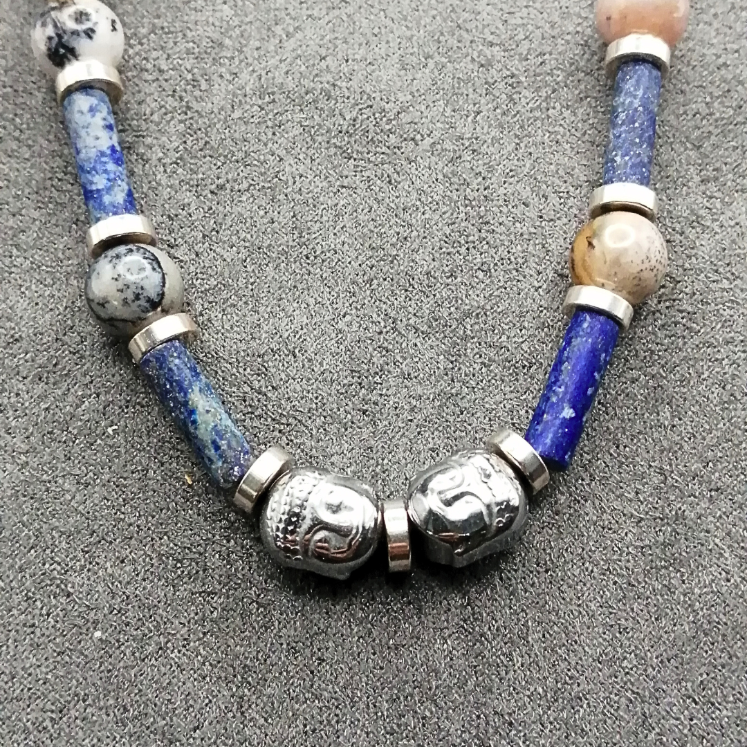 Collier opale mousse