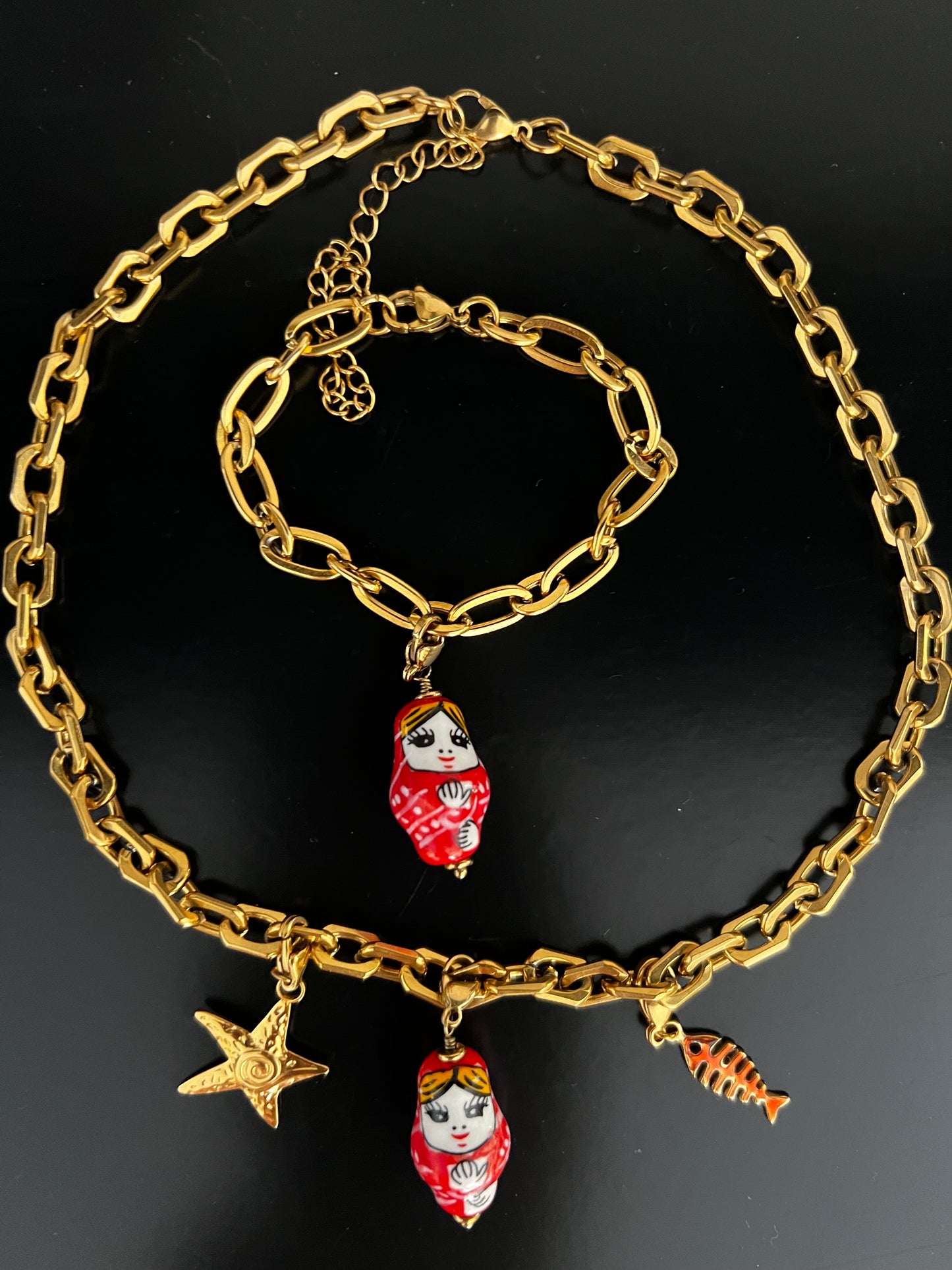 Bracelet poupée Russe
